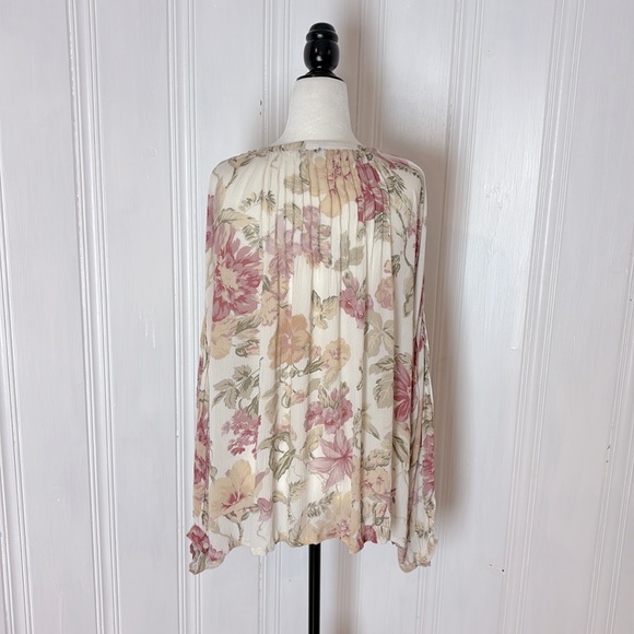 Beautiful flowery FRYE x ANTHROPOLOGIE balloon sleeve shirt - Picture 6 of 15